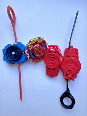Beyblade with 3 launchers